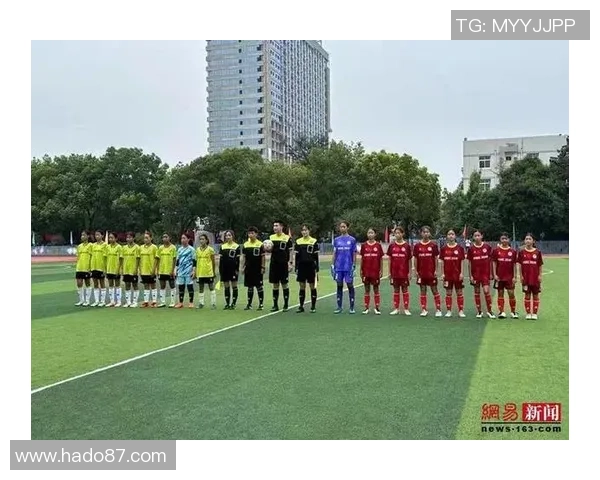 昔日绿茵场传奇再聚首那些以腰为核心的足球巨星风采重现